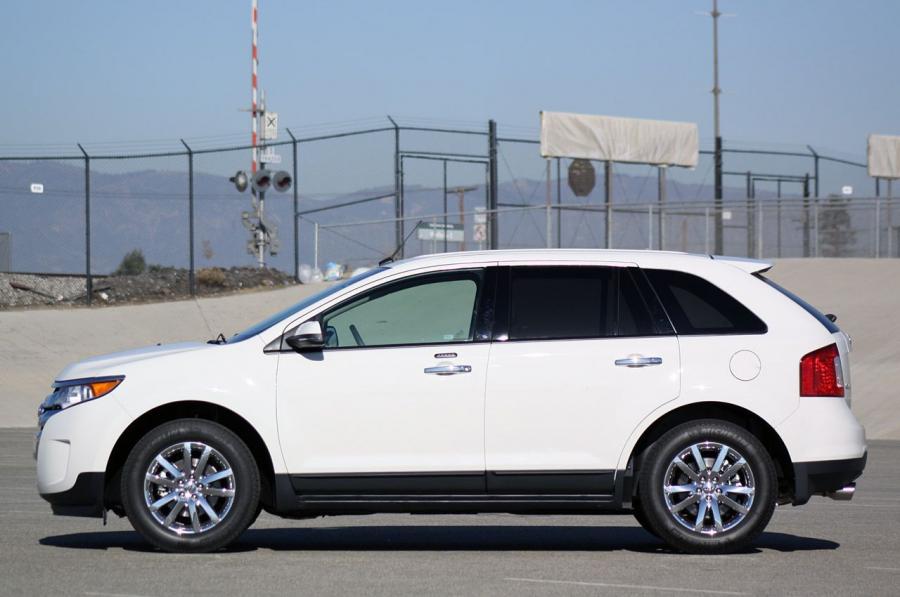  Ford Edge EcoBoost 2011 года  (фото 7 из 19)